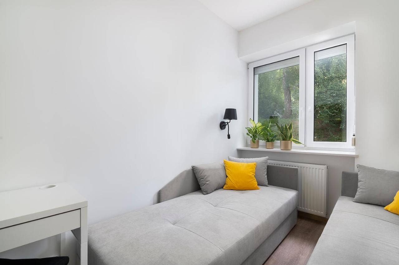 Easy Rent Apartments - Kosmos ลูบลิน ภายนอก รูปภาพ