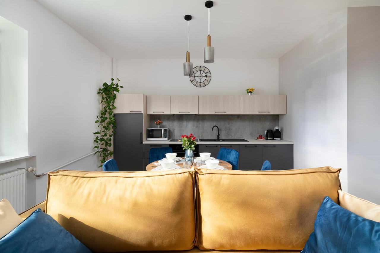 Easy Rent Apartments - Kosmos ลูบลิน ภายนอก รูปภาพ