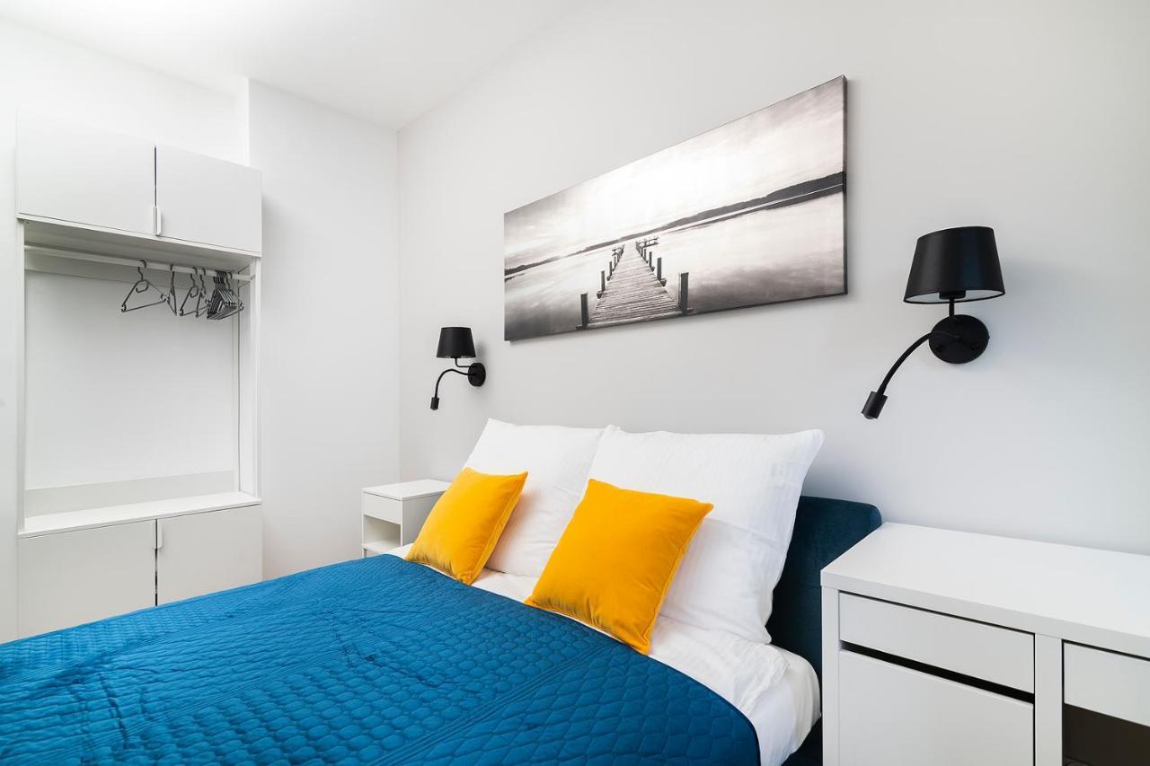 Easy Rent Apartments - Kosmos ลูบลิน ภายนอก รูปภาพ